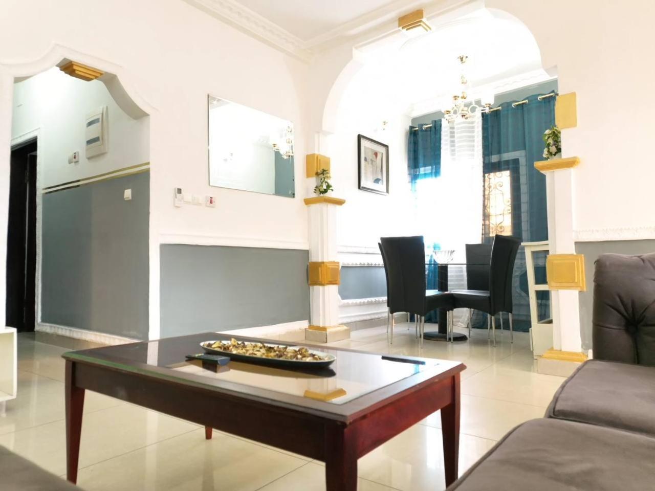 Apparts meublés Tigson Yaoundé Extérieur photo